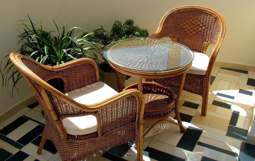 Hotel Golden Dragon Bishkek Exterior foto